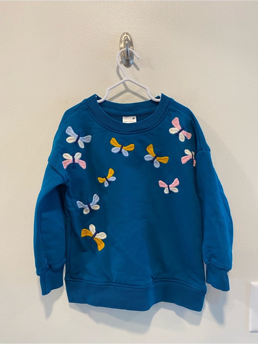 Hanna Andersson butterfly sweatshirt girls size 110 or US size 5 French Terry